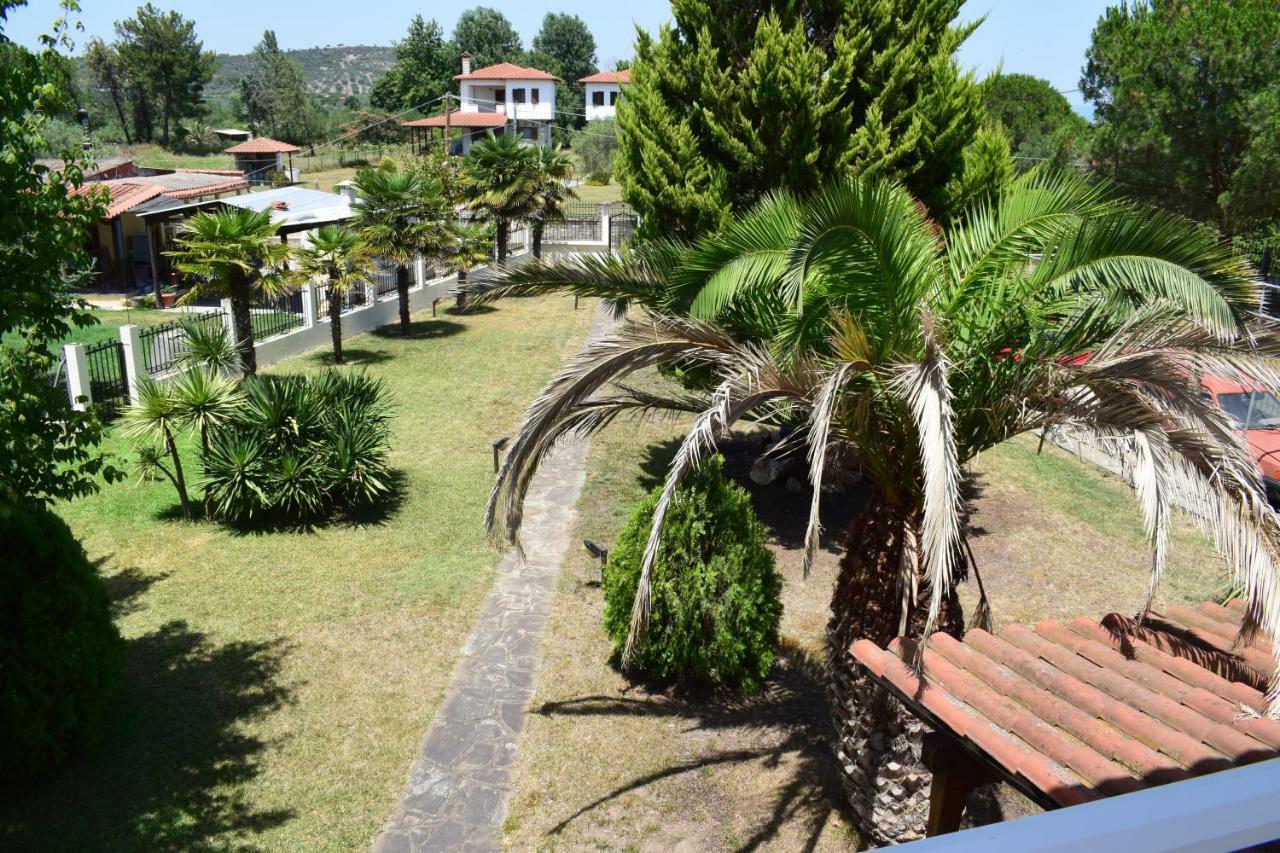 Villa Close To The Beach Ormos Panagias Eksteriør billede